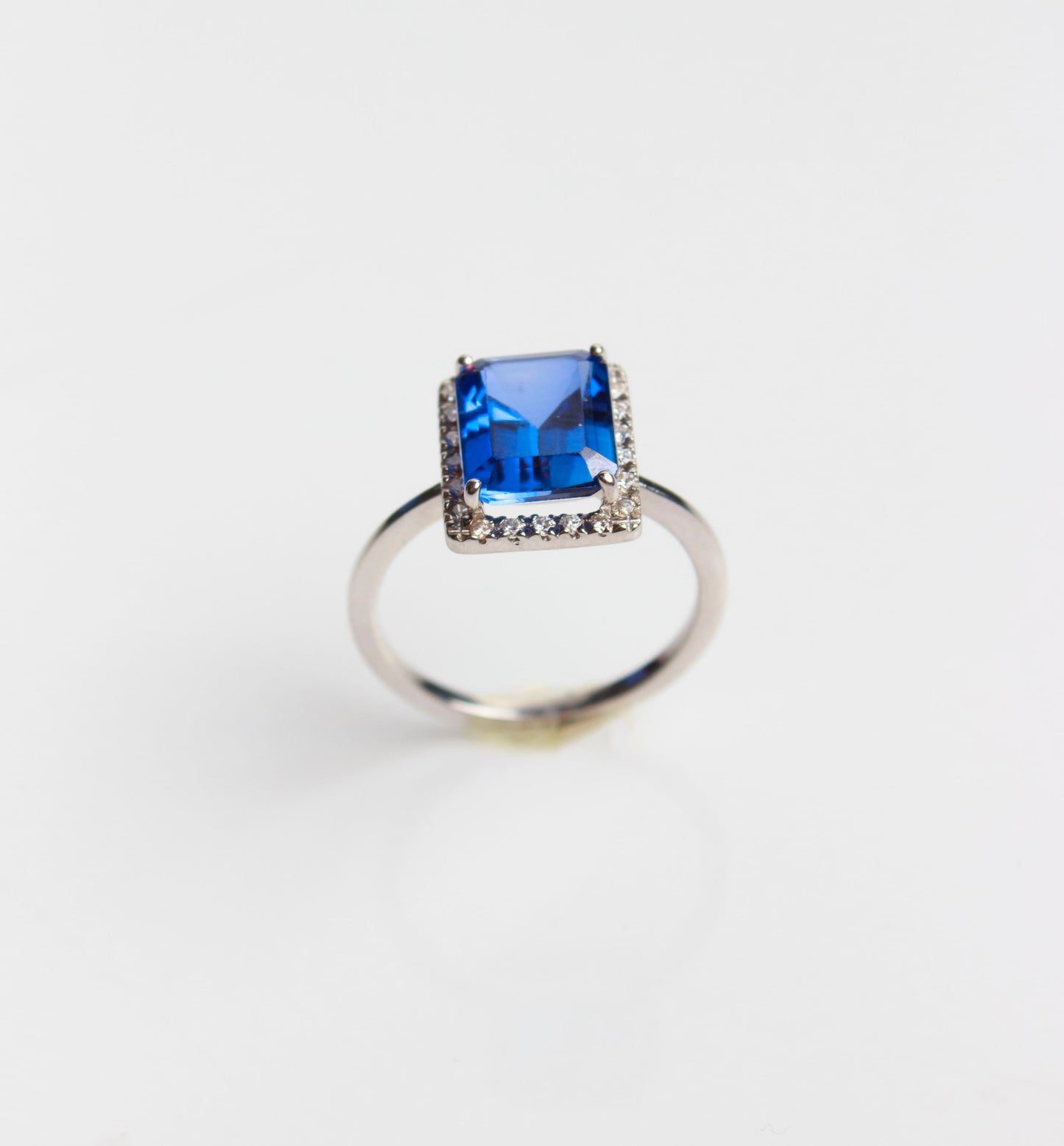 Anillo Reina Azul