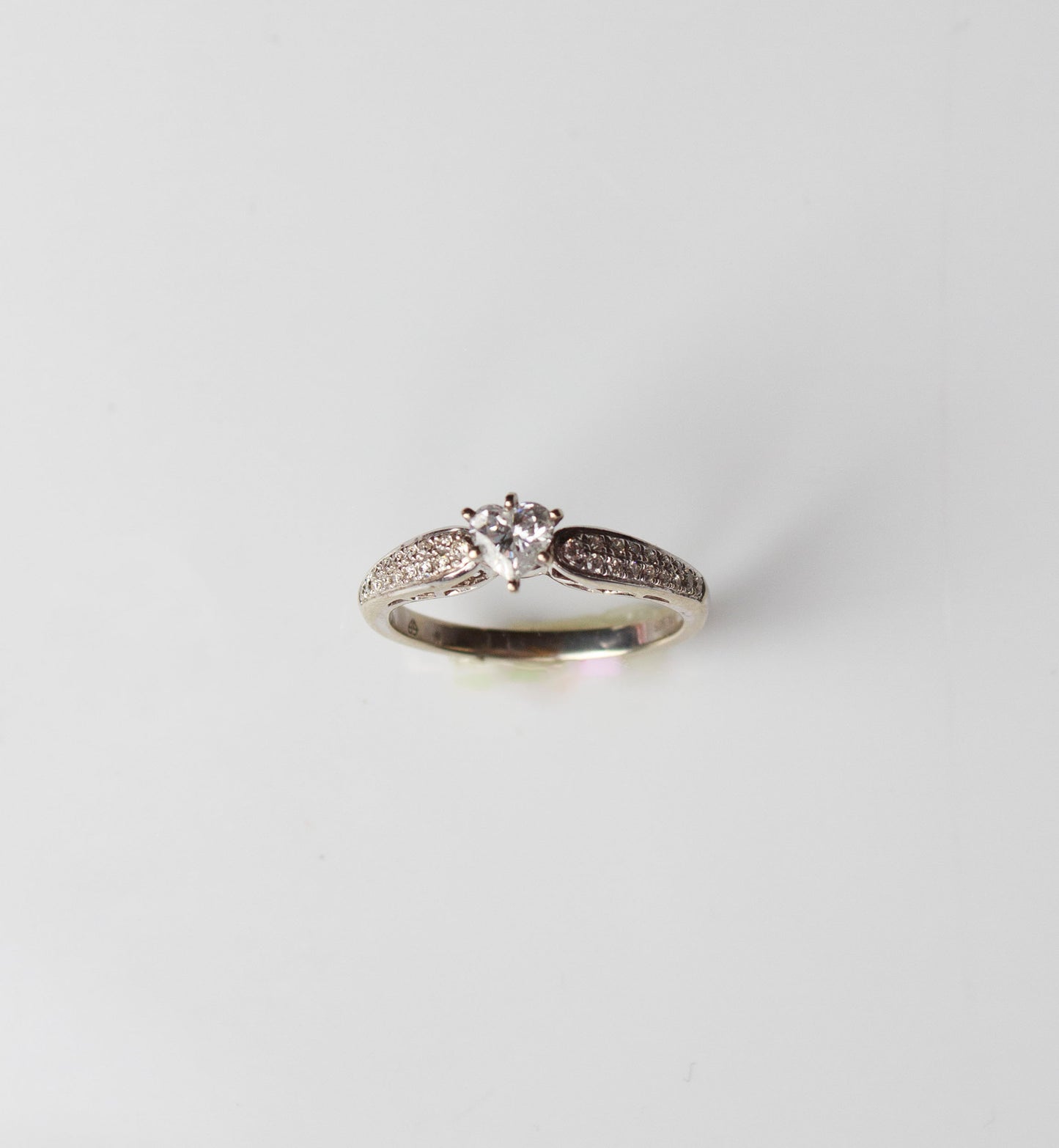 Anillo Adore