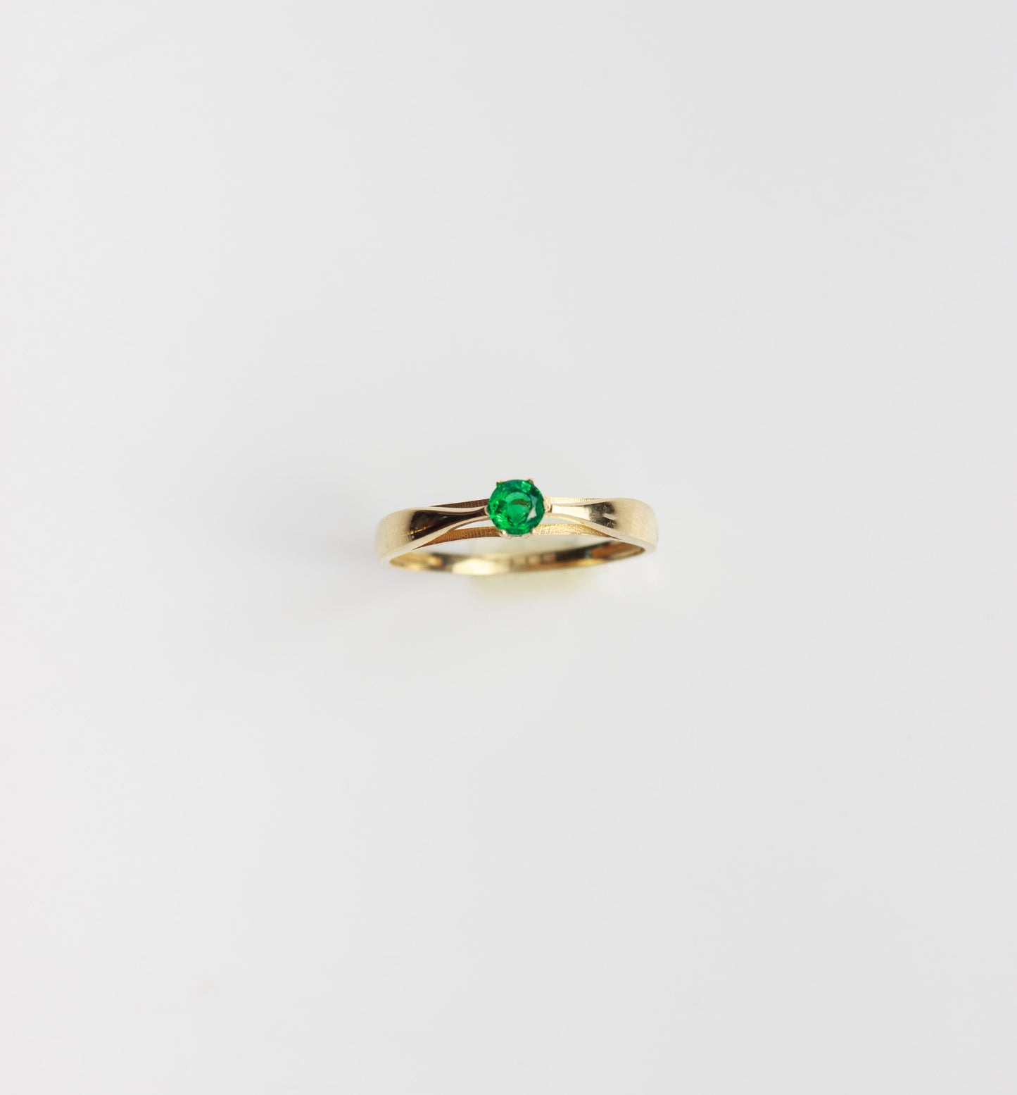 Anillo Emerald Glow